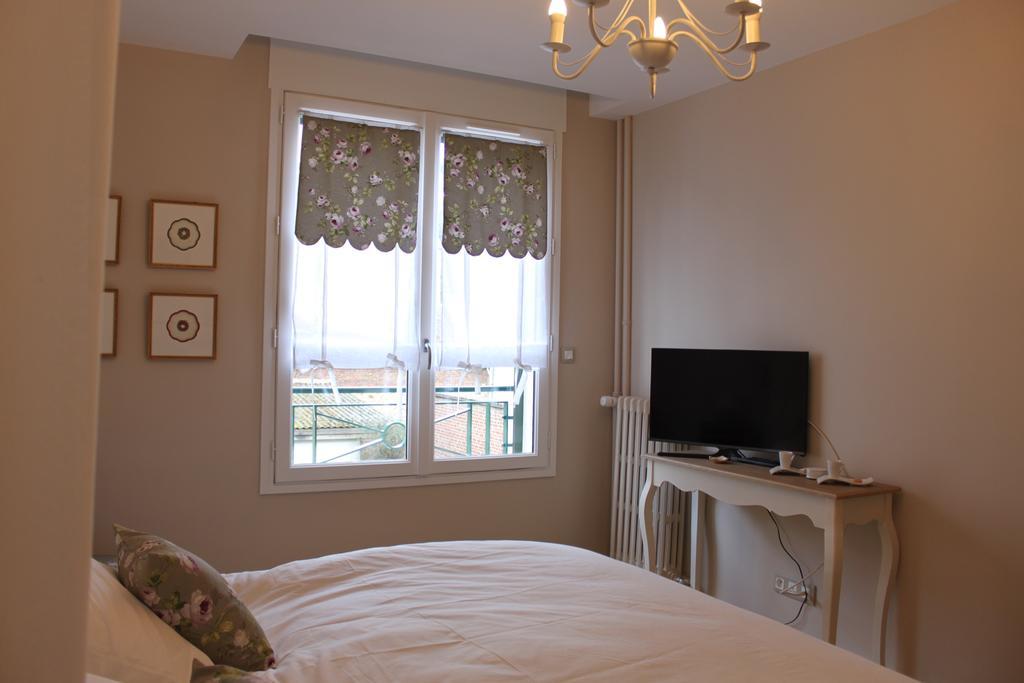 Bed and Breakfast Au Coeur De Beauvais Exteriér fotografie